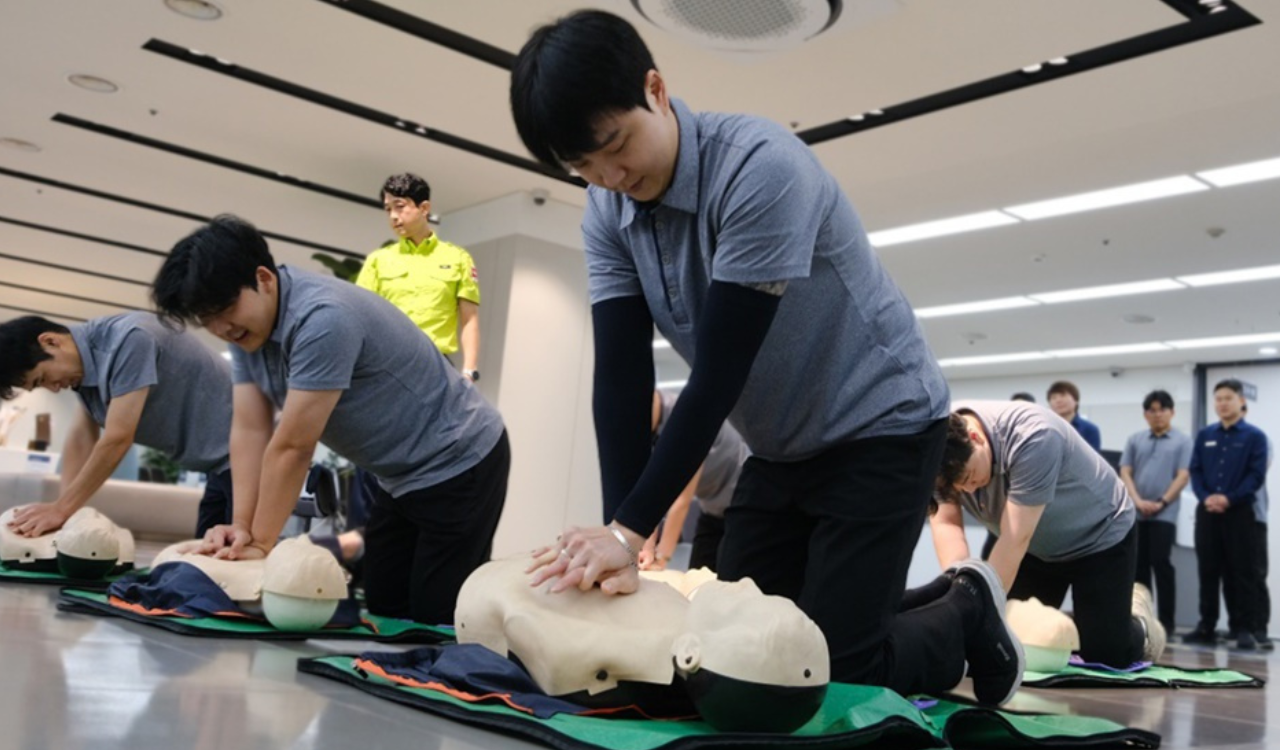 Samsung conducts First Aid and CPR Practical Training - SamNews 24